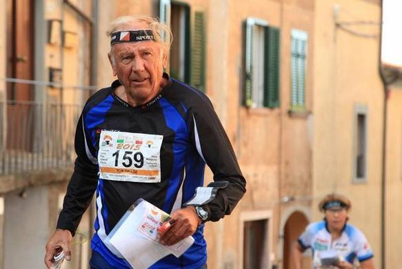 200 alla prova di orientamento nel borgo