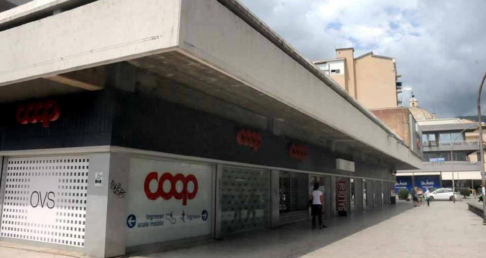 Alle 14 è scattata l’ora X E la Coop ha detto addio 
