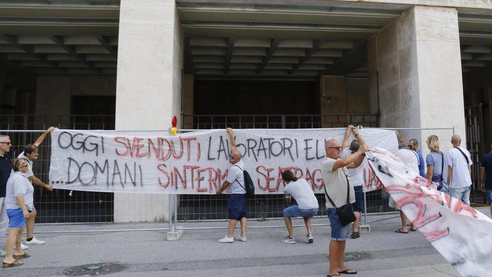 La Mhw pronta a assumere tutti gli ex Elia
