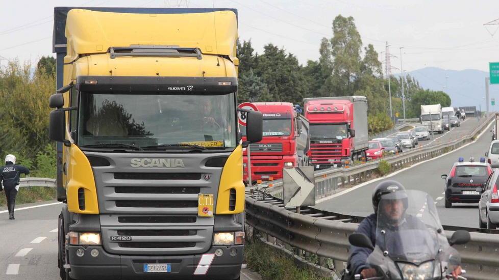Da lunedì mezzi in azione prima dell’uscita di Livorno
