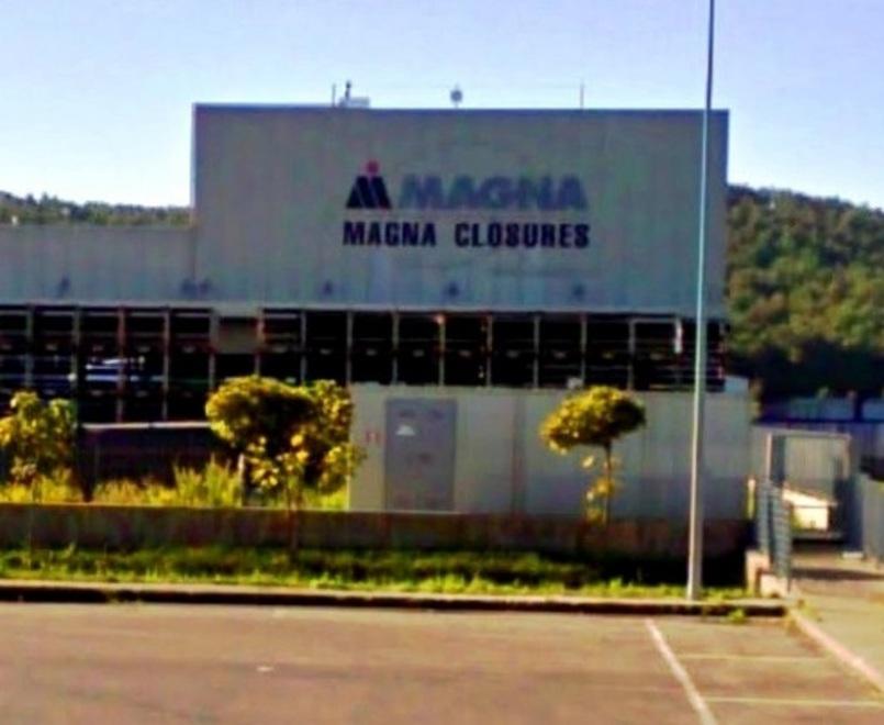 Magna punta sulle serrature high tech e assume 