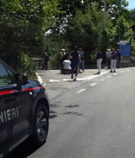 Una ciclista 31enne travolta da auto