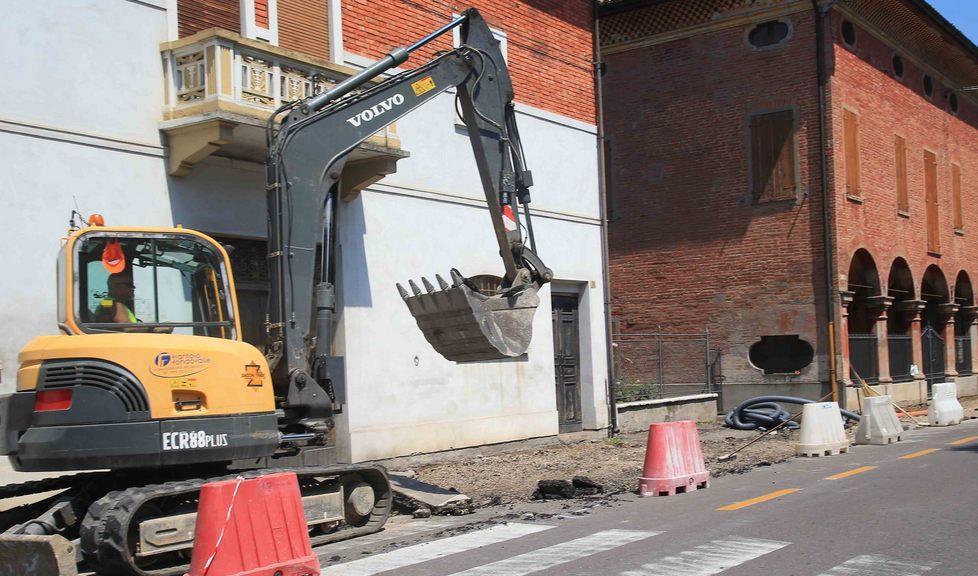 Via Roma, viabilità lenta proteste per gli interventi 