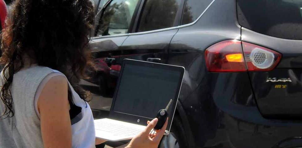 Telecomandi clonati per rubare nelle auto 