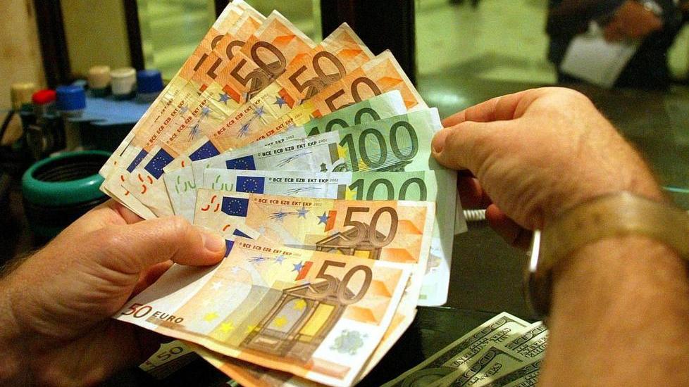 Cala ancora il credito alle imprese (-2,3%)