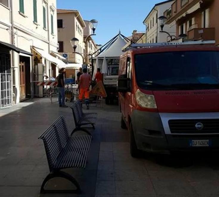 Zona blu ridotta a cantiere rete idrica di nuovo in tilt 