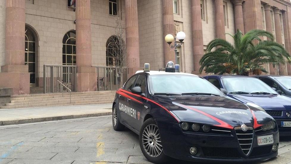Non rapinò il carabiniere, assolto