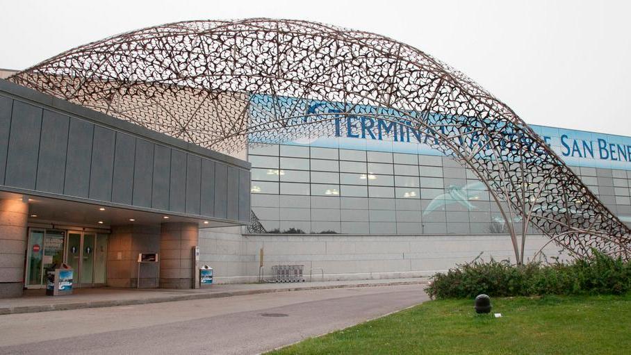Aeroporto di Alghero, verso il licenziamento di 45 dipendenti