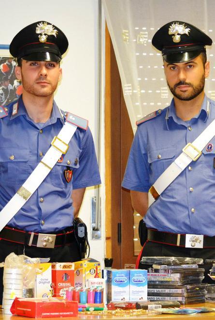 Furti nella notte: denunciato un giovane