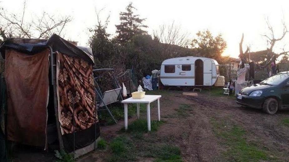 Portoferraio manda via l’accampamento dei rom