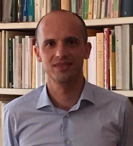 Festival dei gesti Oggi Militant A e lo scrittore Cristian Mannu