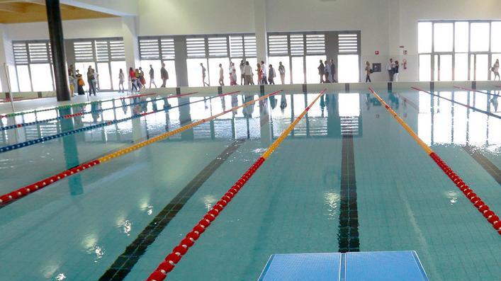 Piscina, restano i dubbi: chi paga quell’impianto?
