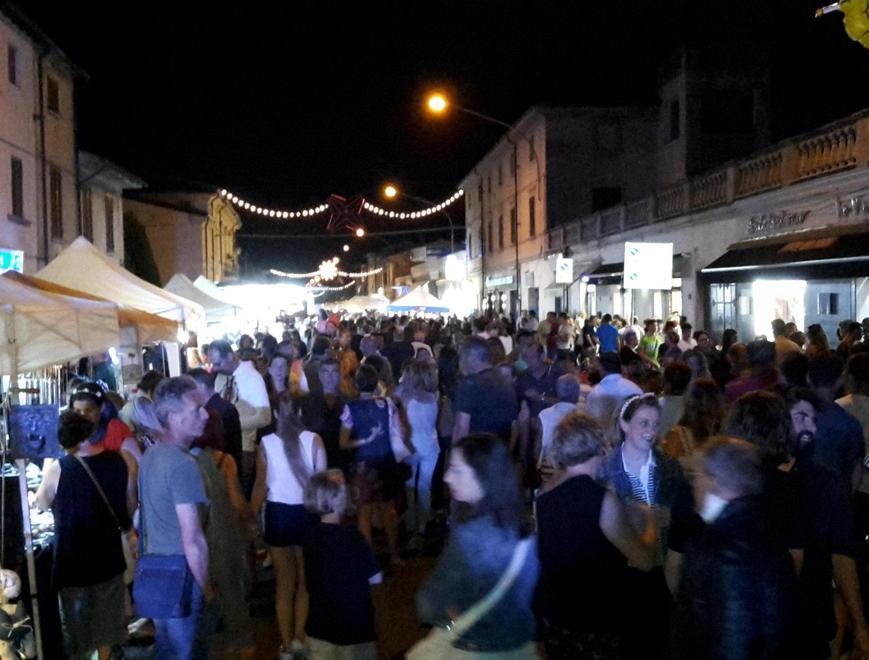 Migliaia di persone alla Notte Bianca