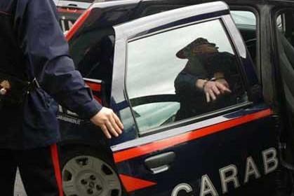 Pugni e schiaffi al disabile Il filmato finisce in rete 