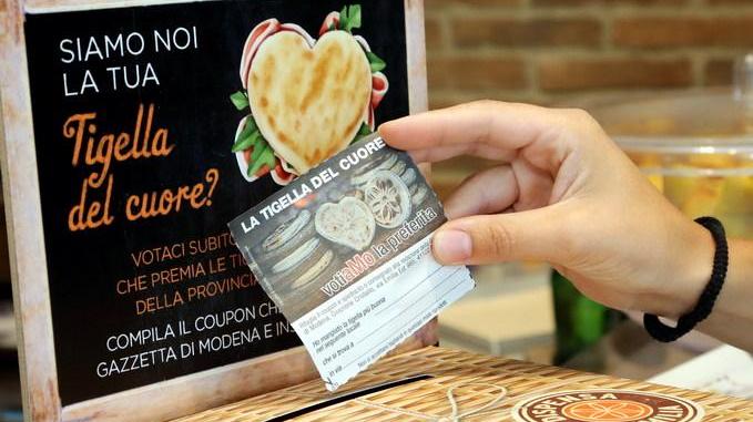 Un cestino per raccogliere i coupon