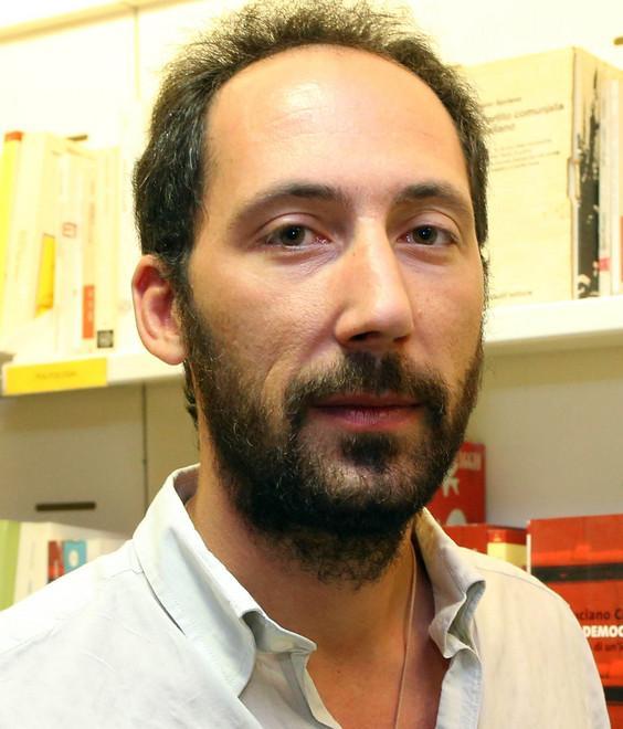 In città o sotto l’ombrellone i gialli non tramontano mai 