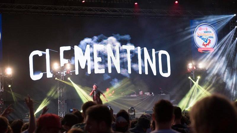 Clementino sul palco del Summer Festival (Foto Sernacchioli)