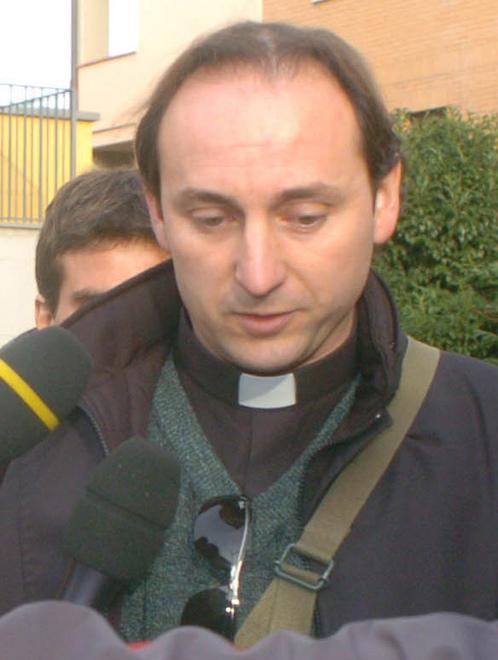 Addio al sacerdote calciatore 