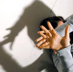 Immagine simbolo di violenza su minori