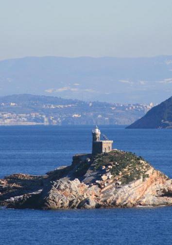 Troppi ancoraggi allo Scoglietto «Fondali a rischio» 