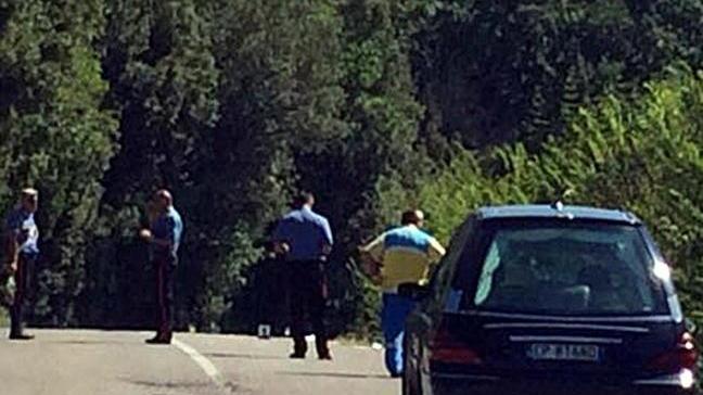 Muore cicloturista travolto da un’auto