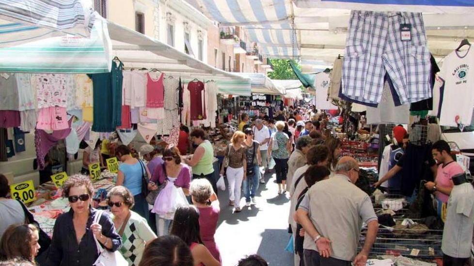 Mercato, le associazioni ci pensano