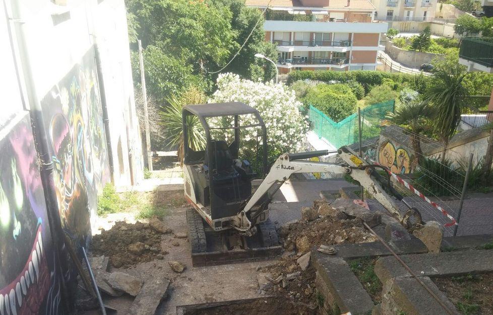 Perdita in via Adelasia, centro storico a secco per 12 ore