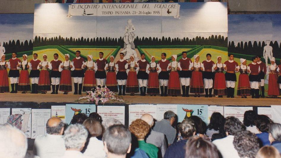 Folk internazionale, Bolivia e Russia grandi protagoniste