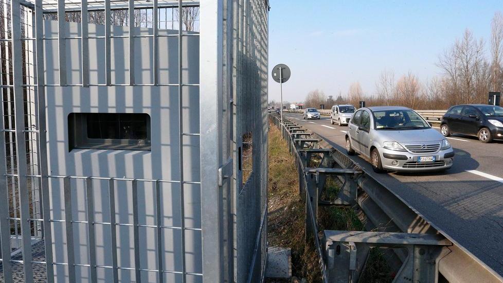 Autovelox: da lunedì si multa