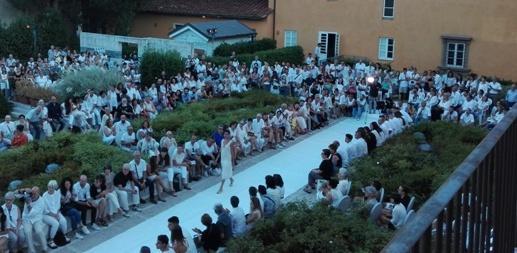 Oltre 500 persone alla sfilata della Cna 