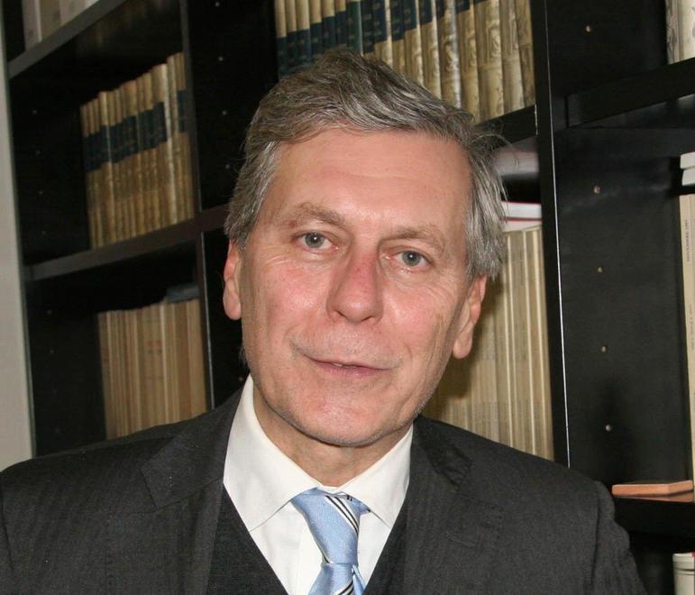 Furto allo studio legale Ingenti danni alle porte