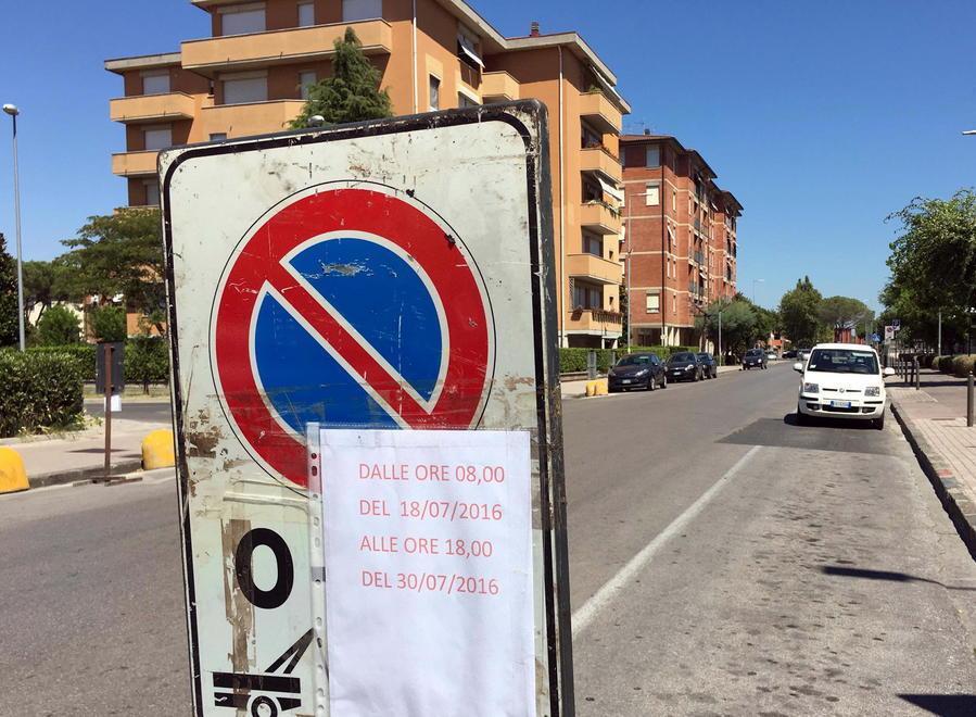 Proteste per i mancati lavori 