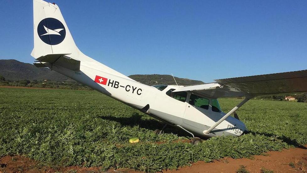 Atterraggio da brivido paura all’aviosuperficie