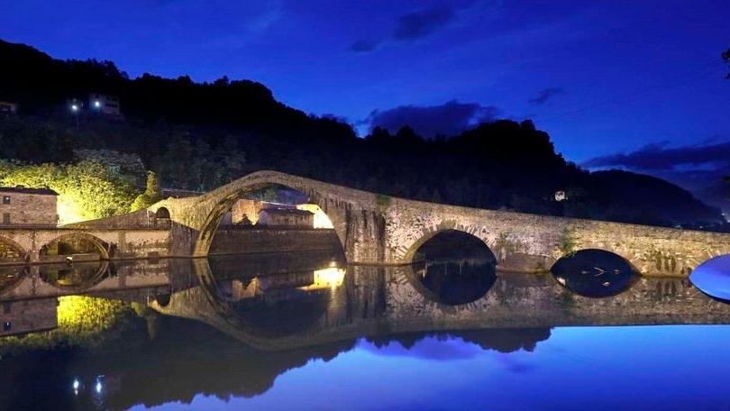 Ponte del Diavolo il fascino asimmetrico