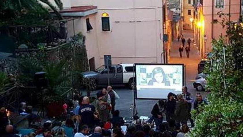Il cinema sulla scalinata fa boom di spettatori