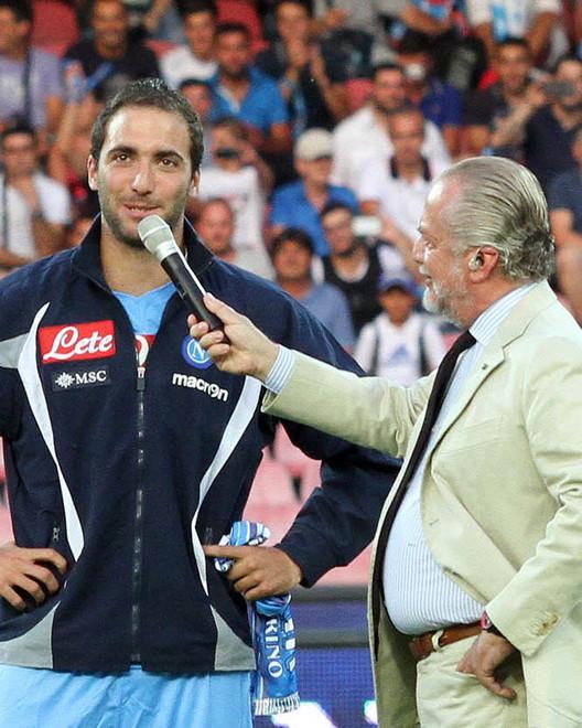 De Laurentiis: «Higuain non si muove» 