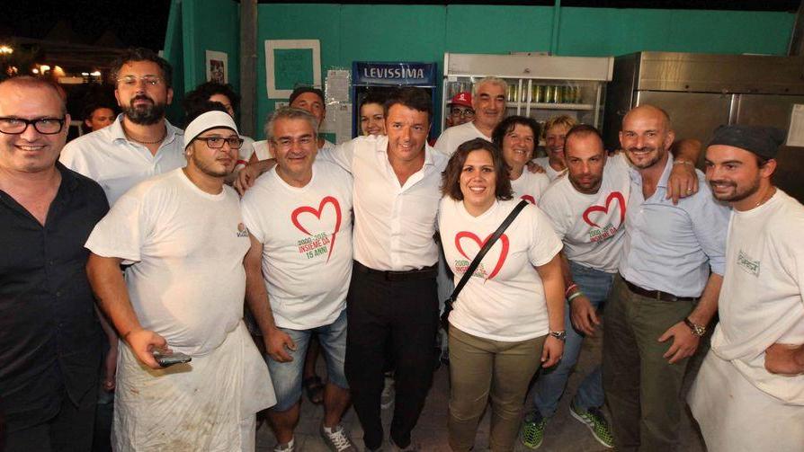 Renzi a FestaReggio per rilanciare il sì