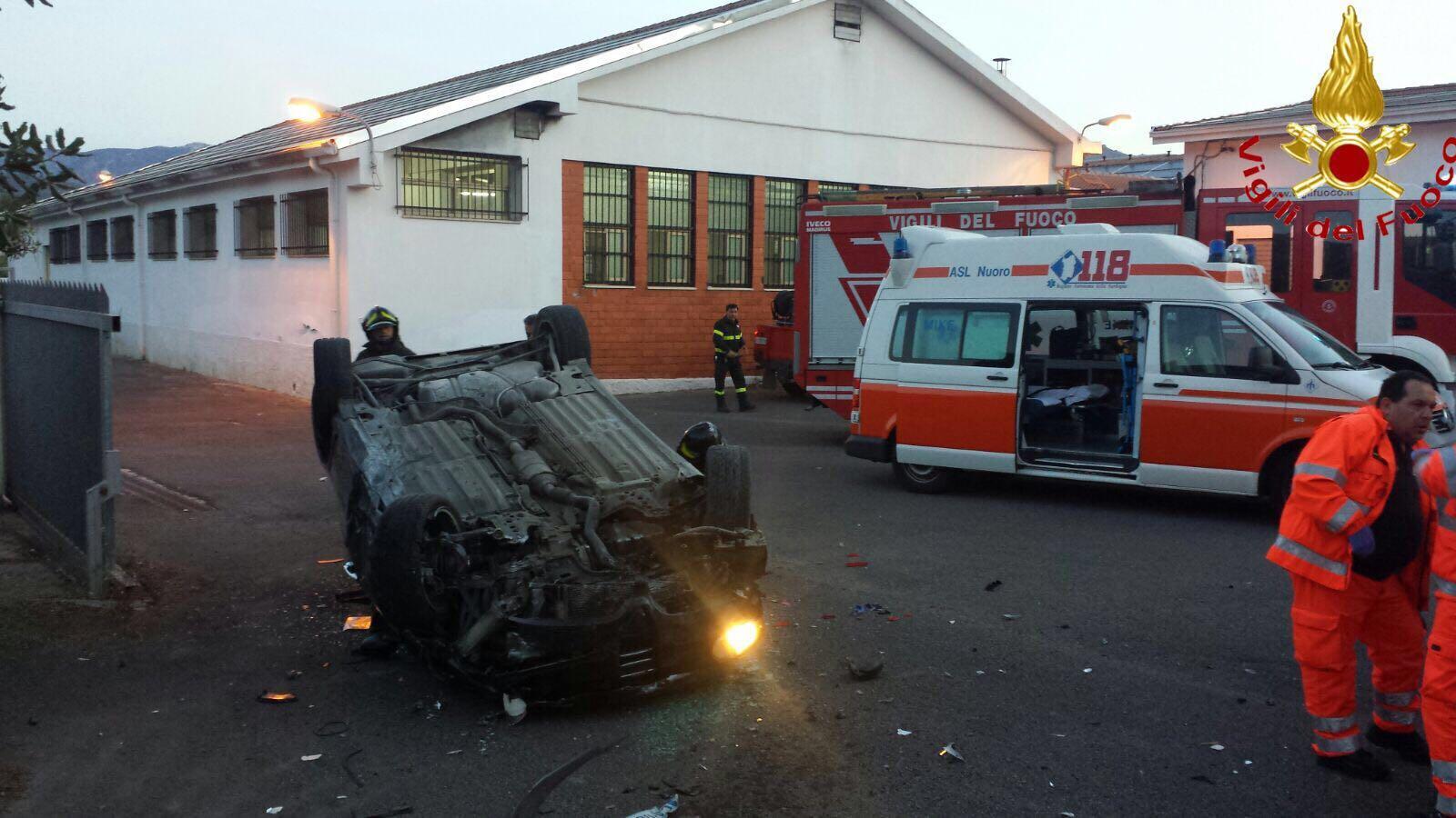 L'auto di Pirisi dopo l'incidente
