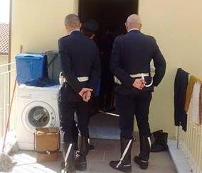 Sfratto all’ex pretura un bimbo resta ferito