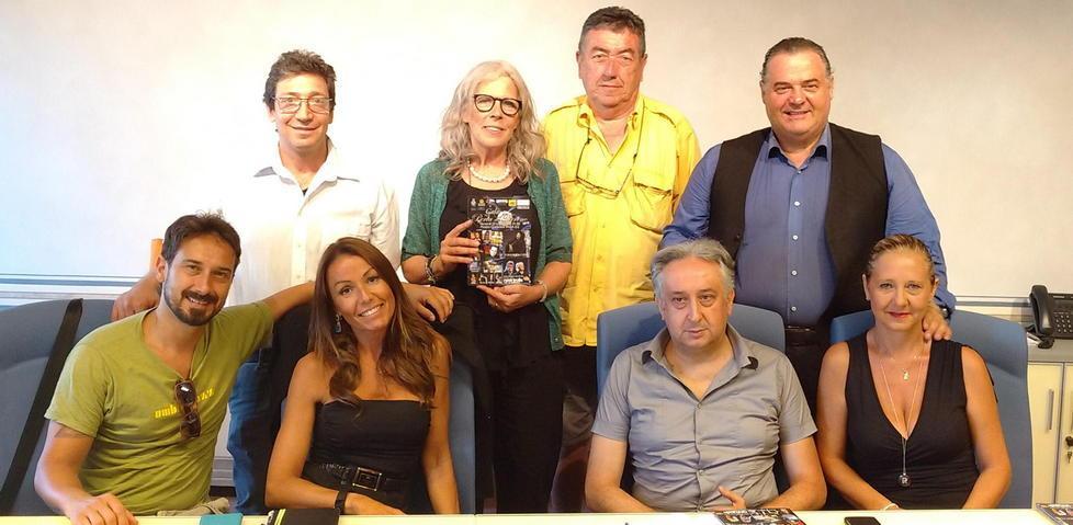 Musica, gag e moda in piazza Garibaldi 
