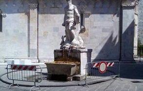 Arte transennata, Coppola insorge 