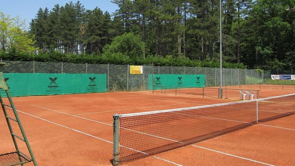 La piscina resta un rebus Tante incognite sul piano