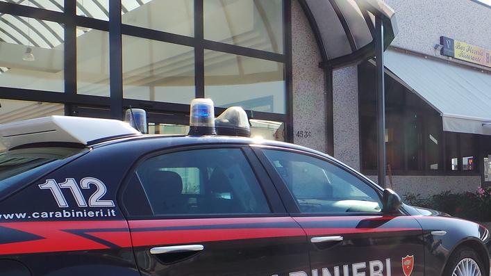 Servizi a tappeto su 35 stranieri 30 auto in transito