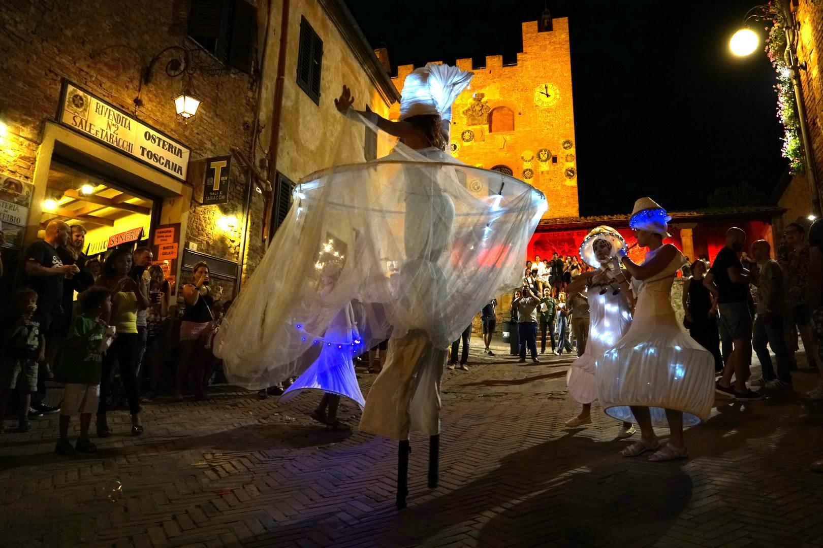 Un momento di Mercantia 2016 (foto Mauro Donati)