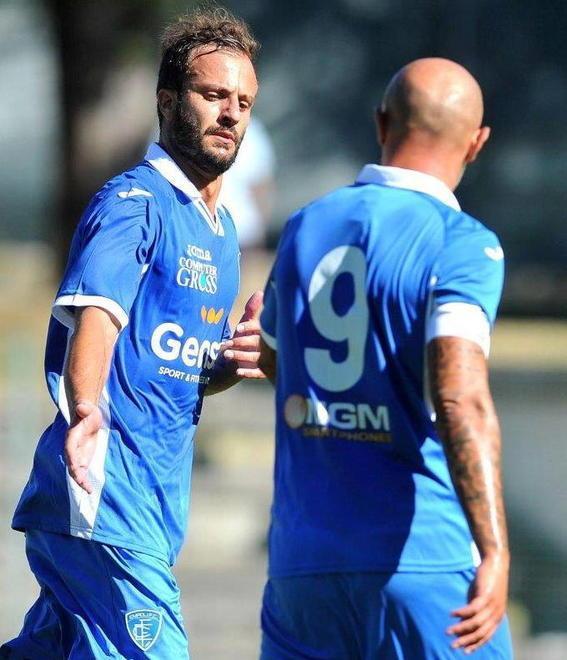 L’accoglienza, i gol Big Mac e Saponara Tanti sorrisi per Gila 