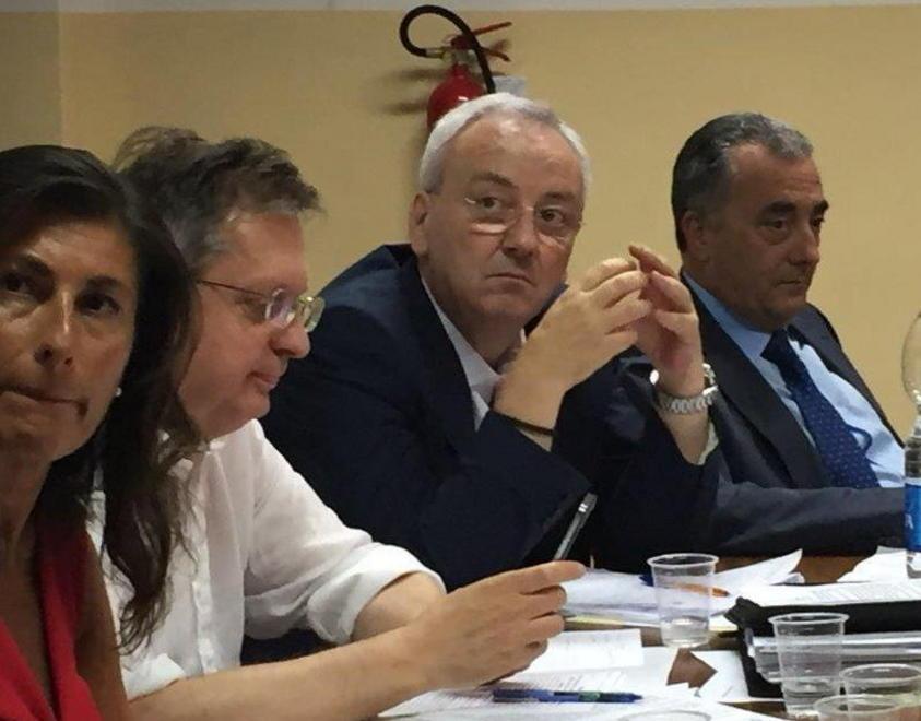 Più agenti e volontari per controllare la piazza 