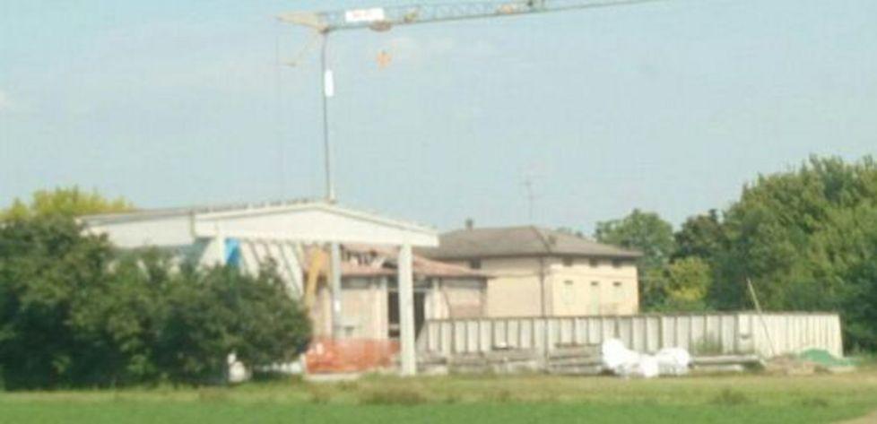 Si trancia due dita con il trapano 