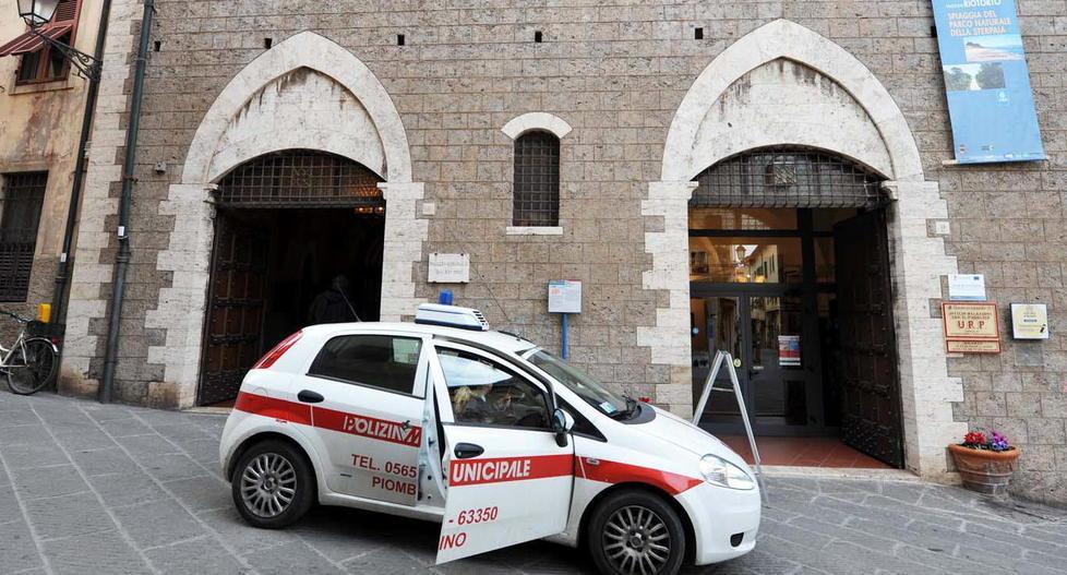 Comunicazione, è polemica sul bando per un’assunzione 