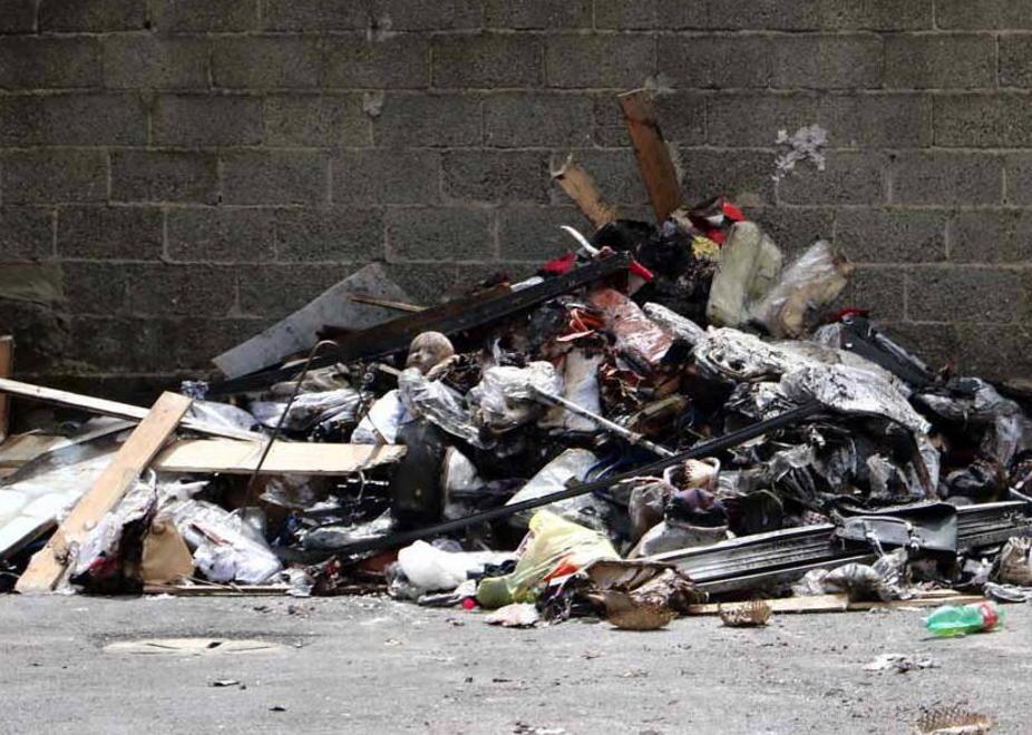 Incendio doloso nel negozio dei cinesi 