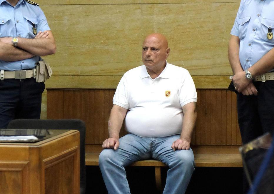Giudici incompatibili con Altea, sospeso il processo a Mesina